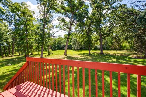 Tiny photo for 28232 N Gilmer Road, Mundelein, IL 60060 (MLS # 12453640)
