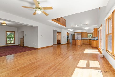 Tiny photo for 28232 N Gilmer Road, Mundelein, IL 60060 (MLS # 12453640)
