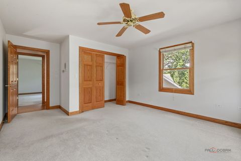 Tiny photo for 28232 N Gilmer Road, Mundelein, IL 60060 (MLS # 12453640)