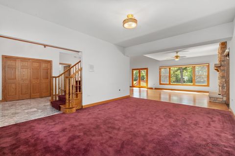 Tiny photo for 28232 N Gilmer Road, Mundelein, IL 60060 (MLS # 12453640)