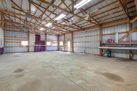 Tiny photo for 28232 N Gilmer Road, Mundelein, IL 60060 (MLS # 12453640)