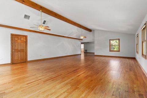 Tiny photo for 28232 N Gilmer Road, Mundelein, IL 60060 (MLS # 12453640)