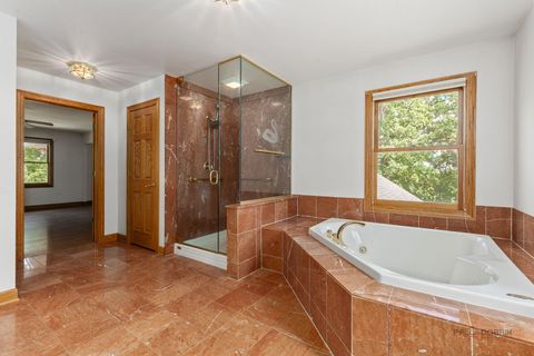 Tiny photo for 28232 N Gilmer Road, Mundelein, IL 60060 (MLS # 12453640)
