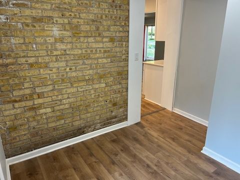 Tiny photo for 400 Wedgemere Place, Libertyville, IL 60048 (MLS # 12617116)