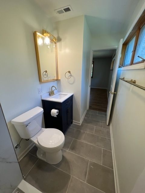 Tiny photo for 400 Wedgemere Place, Libertyville, IL 60048 (MLS # 12617116)