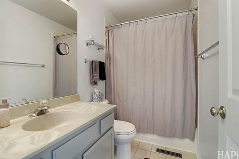 Tiny photo for 1446 Kingsbury Court, Gurnee, IL 60031 (MLS # 12762669)