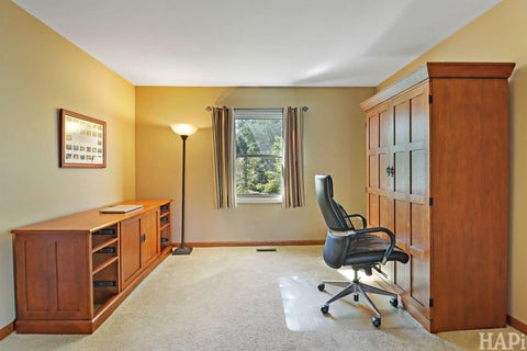 Tiny photo for 1446 Kingsbury Court, Gurnee, IL 60031 (MLS # 12762669)