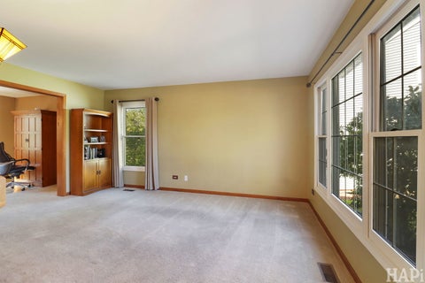Tiny photo for 1446 Kingsbury Court, Gurnee, IL 60031 (MLS # 12762669)