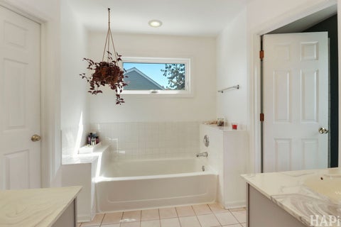 Tiny photo for 1446 Kingsbury Court, Gurnee, IL 60031 (MLS # 12762669)