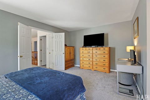 Tiny photo for 1446 Kingsbury Court, Gurnee, IL 60031 (MLS # 12762669)