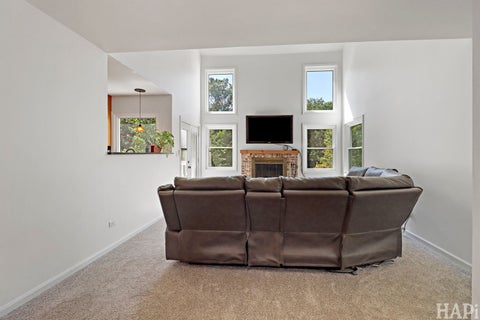 Tiny photo for 1446 Kingsbury Court, Gurnee, IL 60031 (MLS # 12762669)