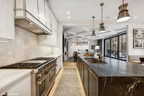 Tiny photo for 3507 N Bosworth Avenue, Chicago, IL 60657 (MLS # 12388157)
