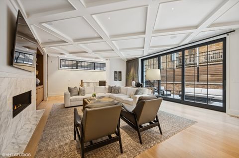 Tiny photo for 3507 N Bosworth Avenue, Chicago, IL 60657 (MLS # 12388157)