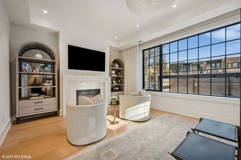 Tiny photo for 3507 N Bosworth Avenue, Chicago, IL 60657 (MLS # 12388157)