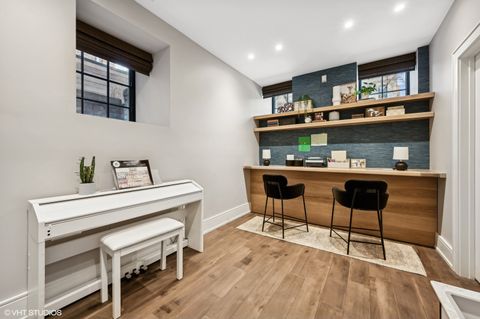 Tiny photo for 3507 N Bosworth Avenue, Chicago, IL 60657 (MLS # 12388157)