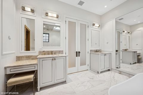 Tiny photo for 3507 N Bosworth Avenue, Chicago, IL 60657 (MLS # 12388157)
