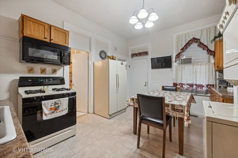 Tiny photo for 2242 W Taylor Street, Chicago, IL 60612 (MLS # 12443005)