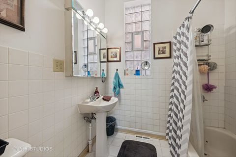 Tiny photo for 2242 W Taylor Street, Chicago, IL 60612 (MLS # 12443005)