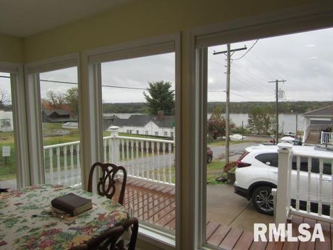 Tiny photo for 195 E MARKET Street, Elizabethtown, IL 62931 (MLS # EB455731)