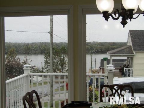 Tiny photo for 195 E MARKET Street, Elizabethtown, IL 62931 (MLS # EB455731)