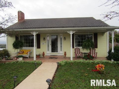 Tiny photo for 195 E MARKET Street, Elizabethtown, IL 62931 (MLS # EB455731)