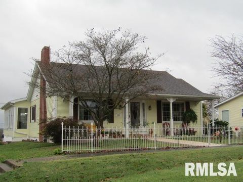 Photo of 195 E MARKET Street, Elizabethtown, IL 62931 (MLS # EB455731)