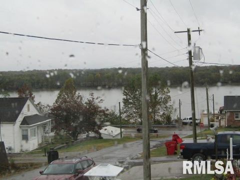 Tiny photo for 195 E MARKET Street, Elizabethtown, IL 62931 (MLS # EB455731)