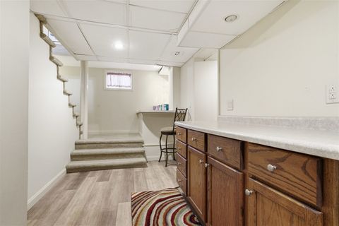 Tiny photo for 401 S Mclean Street, Bloomington, IL 61701 (MLS # 12567710)