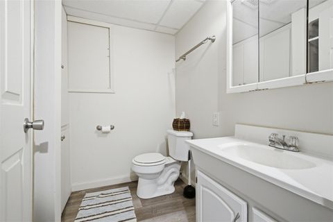 Tiny photo for 401 S Mclean Street, Bloomington, IL 61701 (MLS # 12567710)