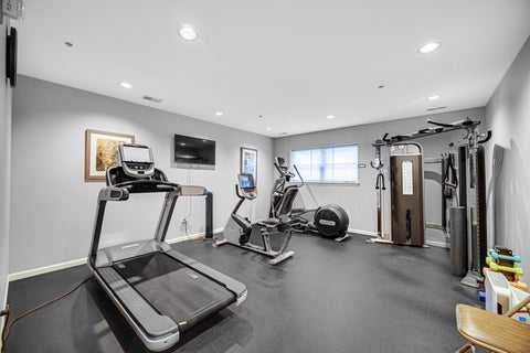 Tiny photo for 20 Trafalgar Square #407, Lincolnshire, IL 60069 (MLS # 12729121)