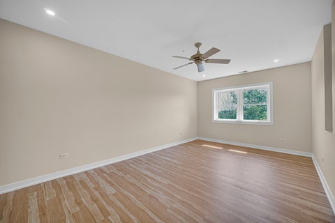 Tiny photo for 20 Trafalgar Square #407, Lincolnshire, IL 60069 (MLS # 12729121)
