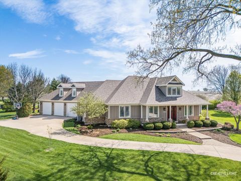 Tiny photo for 5525 Bluestem Court, Oswego, IL 60543 (MLS # 12627024)
