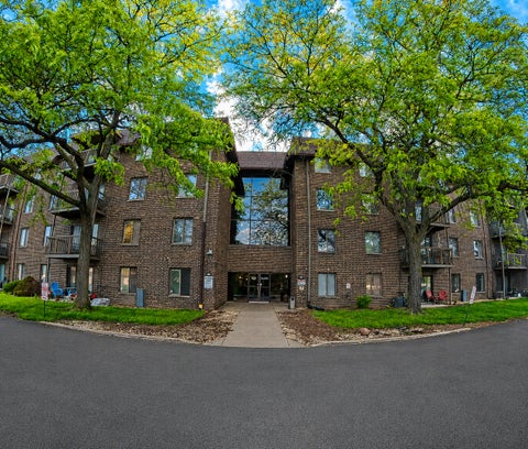 Photo of 820 Elder Road #C314, Homewood, IL 60430 (MLS # 12643374)