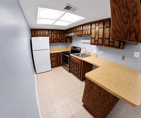 Tiny photo for 820 Elder Road #C314, Homewood, IL 60430 (MLS # 12643374)