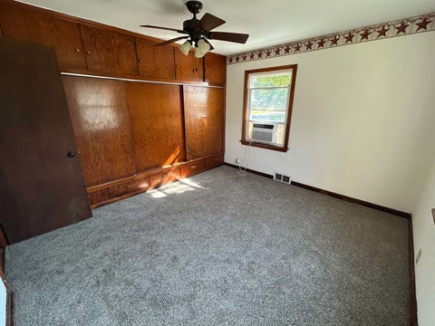 Tiny photo for 433 Marteeny Street, Mt Vernon, IL 62864 (MLS # 12752237)