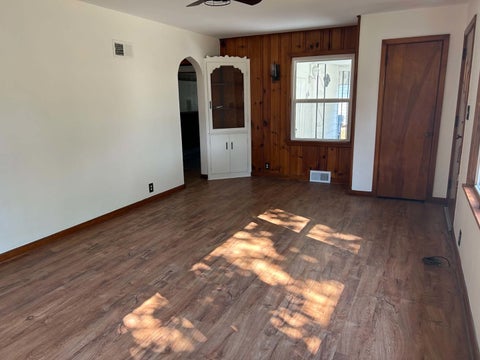 Tiny photo for 433 Marteeny Street, Mt Vernon, IL 62864 (MLS # 12752237)
