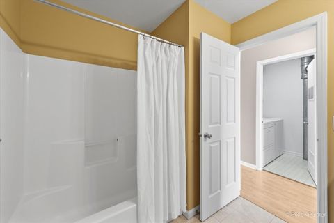 Tiny photo for 565 DEAN Drive #F, South Elgin, IL 60177 (MLS # 12601947)