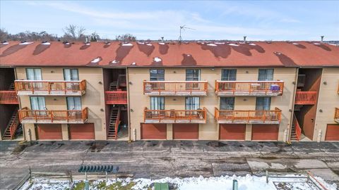 Tiny photo for 565 DEAN Drive #F, South Elgin, IL 60177 (MLS # 12601947)