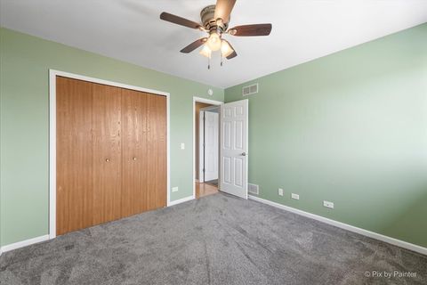 Tiny photo for 565 DEAN Drive #F, South Elgin, IL 60177 (MLS # 12601947)