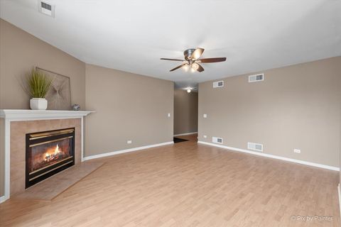 Tiny photo for 565 DEAN Drive #F, South Elgin, IL 60177 (MLS # 12601947)