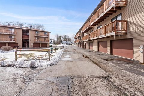 Tiny photo for 565 DEAN Drive #F, South Elgin, IL 60177 (MLS # 12601947)