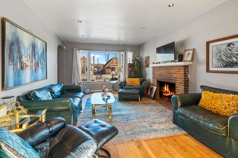 Tiny photo for 10922 S Peoria Street, Chicago, IL 60643 (MLS # 12550305)