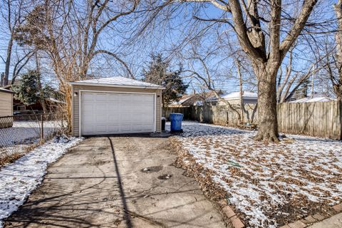Tiny photo for 10922 S Peoria Street, Chicago, IL 60643 (MLS # 12550305)