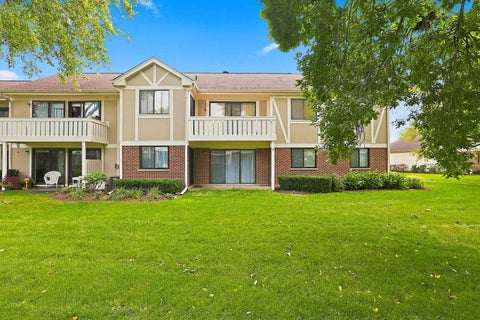 Tiny photo for 586 Williamsburg Court #A1, Wheeling, IL 60090 (MLS # 12750732)