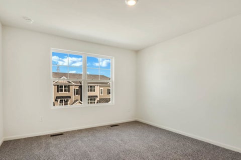 Tiny photo for 2042 Yellowstone Boulevard, Mundelein, IL 60060 (MLS # 12762729)