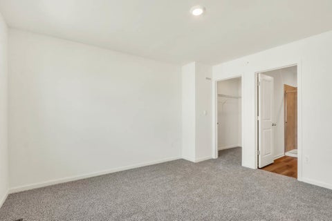Tiny photo for 2042 Yellowstone Boulevard, Mundelein, IL 60060 (MLS # 12762729)