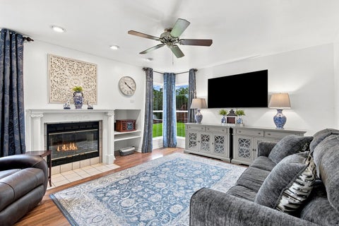Tiny photo for 736 Wildflower Circle, Naperville, IL 60540 (MLS # 12726228)