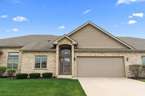 Tiny photo for 13905 Breanne Lane #13905, Homer Glen, IL 60491 (MLS # 12621424)