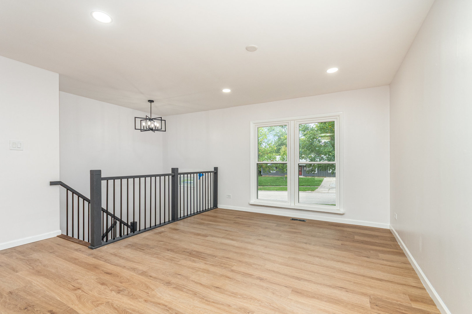 9403 Hawthorne Avenue