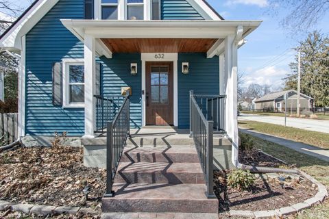 Tiny photo for 632 ILLINOIS Street, Geneva, IL 60134 (MLS # 12582191)